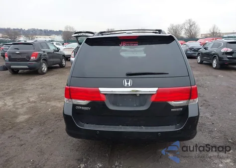 2010 Honda Odyssey Touring из США, поврежденный, VIN 5FNRL3H9XAB022304